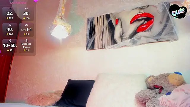 ClleoMoon online show from October 5, 2025, 4:25 am