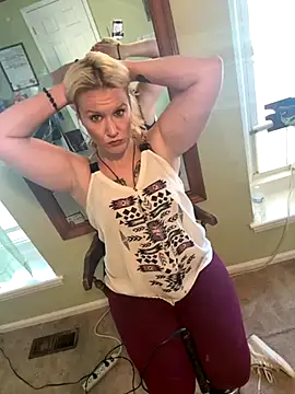 RhondaRump online show from September 20, 2025, 9:31 pm