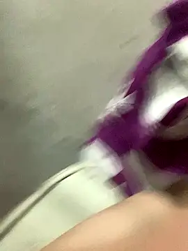 lily Bliss online show from October 12, 2025, 5:53 am