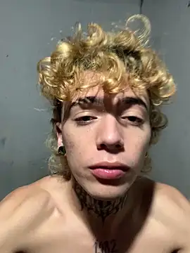 lily Bliss online show from October 12, 2025, 11:06 pm