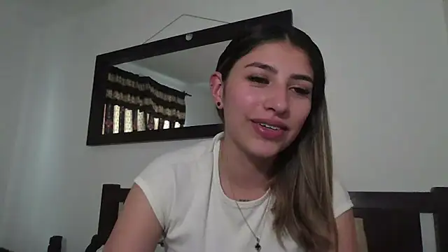 AriaBliss- online show from May 12, 2026, 8:15 pm