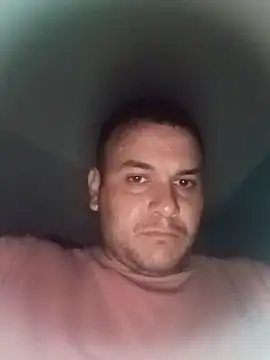 Ezecalfran online show from September 22, 2025, 2:39 am