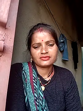 Snapshot of Neelamt12 chatting on September 24, 2025, 1:35 am Neelamt12 online show from September 24, 2025, 1:35 am