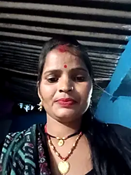 Snapshot of Neelamt12 chatting on October 31, 2025, 12:24 pm Neelamt12 online show from October 31, 2025, 12:24 pm