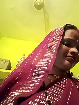 Snapshot of Neelamt12 chatting on October 10, 2025, 5:14 pm Neelamt12 online show from October 10, 2025, 5:14 pm