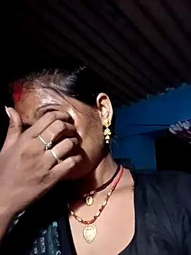 Snapshot of Neelamt12 chatting on October 1, 2025, 2:32 pm Neelamt12 online show from October 1, 2025, 2:32 pm