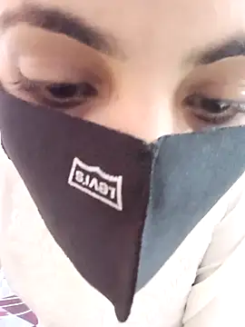 Snapshot of Sandhya_77 chatting on October 10, 2025, 5:08 am Sandhya 77 online show from October 10, 2025, 5:08 am