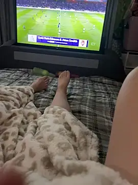 Snapshot of feetwithlottielou chatting on September 24, 2025, 8:04 pm feetwithlottielou online show from September 24, 2025, 8:04 pm