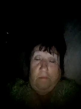 Snapshot of CrystalLime6411 chatting on October 11, 2025, 2:12 am CrystalLime6411 online show from October 11, 2025, 2:12 am