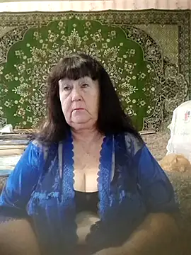 Snapshot of CrystalLime6411 chatting on October 28, 2025, 11:42 am CrystalLime6411 online show from October 28, 2025, 11:42 am