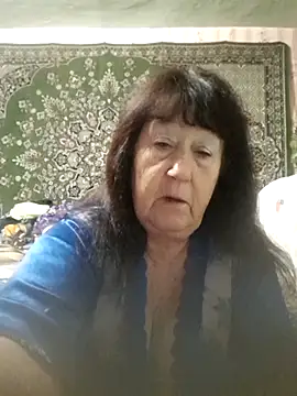 CrystalLime6411 online show from November 2, 2025, 8:58 pm