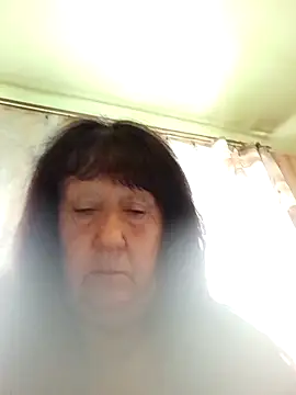 Snapshot of CrystalLime6411 chatting on September 23, 2025, 6:42 am CrystalLime6411 online show from September 23, 2025, 6:42 am