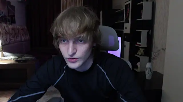 Playersuperstar online show from February 18, 2026, 7:32 pm