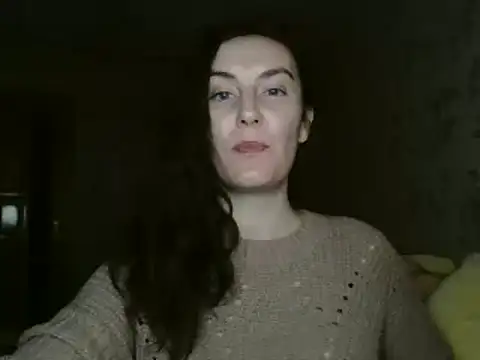 Snapshot of KatalinaQE chatting on October 1, 2025, 4:50 am KatalinaQE online show from October 1, 2025, 4:50 am