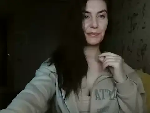 KatalinaQE online show from November 5, 2025, 5:21 am