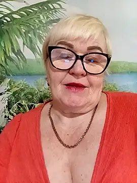 VioletSweet5566 online show from April 20, 2026, 6:38 am