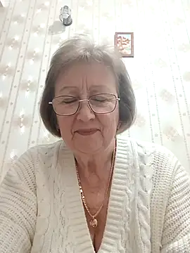 AlikaSwan5821 online show from February 5, 2026, 8:59 pm