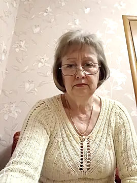 AlikaSwan5821 online show from February 16, 2026, 2:59 pm