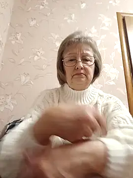 AlikaSwan5821 online show from February 17, 2026, 1:30 pm