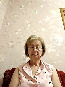 Snapshot of AlikaSwan5821 chatting on September 17, 2025, 12:07 pm AlikaSwan5821 online show from September 17, 2025, 12:07 pm