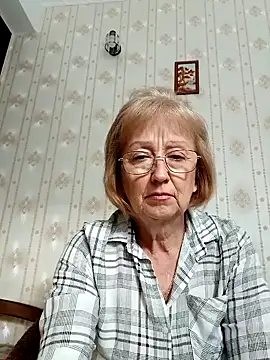 Snapshot of AlikaSwan5821 chatting on October 3, 2025, 1:23 pm AlikaSwan5821 online show from October 3, 2025, 1:23 pm