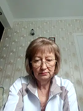 Snapshot of AlikaSwan5821 chatting on October 17, 2025, 10:29 am AlikaSwan5821 online show from October 17, 2025, 10:29 am