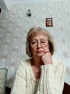 Snapshot of AlikaSwan5821 chatting on October 9, 2025, 1:33 pm AlikaSwan5821 online show from October 9, 2025, 1:33 pm