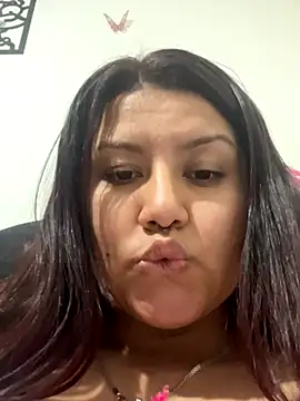 Snapshot of naomy26 chatting on November 10, 2025, 5:01 am naomy26 online show from November 10, 2025, 5:01 am