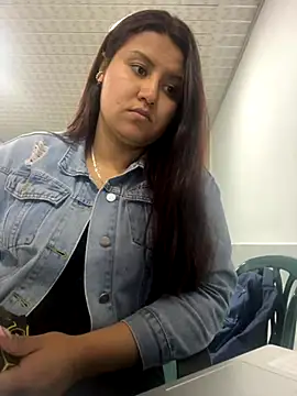 Snapshot of naomy26 chatting on November 15, 2025, 8:24 pm naomy26 online show from November 15, 2025, 8:24 pm