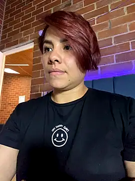 Snapshot of alejandra_prk26 chatting on October 11, 2025, 8:10 pm alejandra prk26 online show from October 11, 2025, 8:10 pm