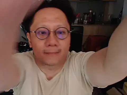 Snapshot of invention2025 chatting on November 10, 2025, 6:29 am invention2025 online show from November 10, 2025, 6:29 am