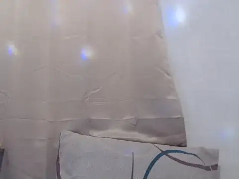 Snapshot of yourloving_maris chatting on October 6, 2025, 1:56 pm yourloving maris online show from October 6, 2025, 1:56 pm