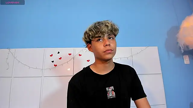 NathanBell online show from October 21, 2025, 7:41 am