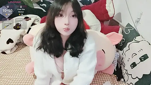 Snapshot of 9TVVALK chatting on October 21, 2025, 12:26 pm 9TVVALK online show from October 21, 2025, 12:26 pm