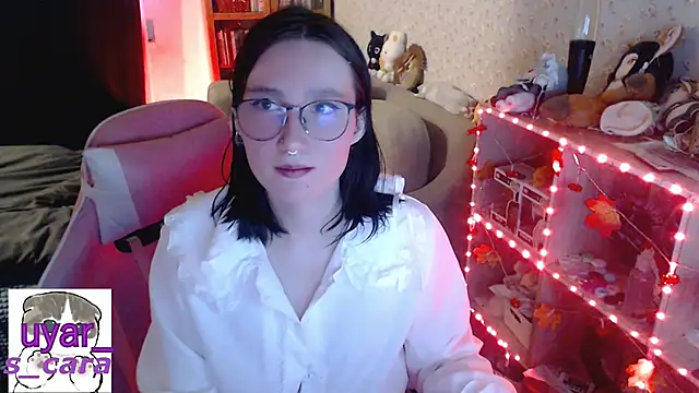 Snapshot of s_cara chatting on October 27, 2025, 1:23 pm s cara online show from October 27, 2025, 1:23 pm