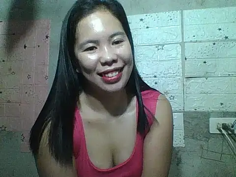 pinaysinglemommm online show from October 19, 2025, 8:22 pm