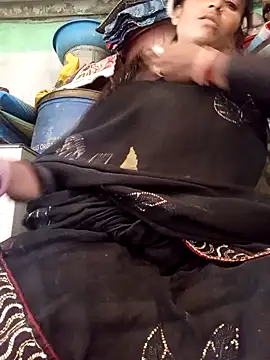 MISS LOVE 001 online show from September 25, 2025, 6:30 am