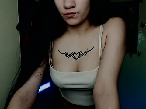 Em7MaA online show from November 15, 2025, 7:18 pm