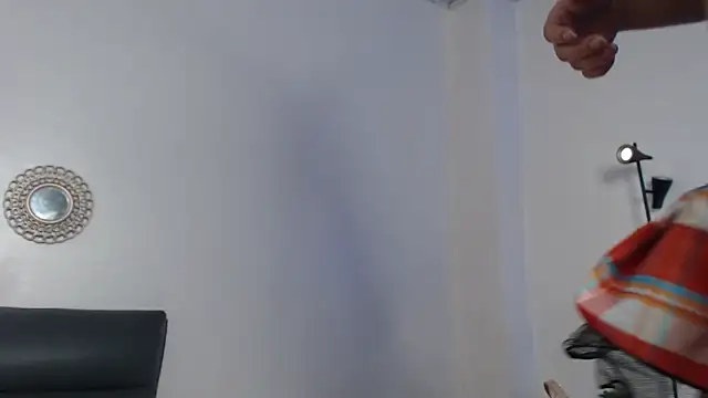 Snapshot of Giia_Monroe chatting on October 31, 2025, 2:57 pm Giia Monroe online show from October 31, 2025, 2:57 pm