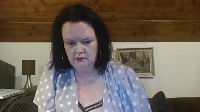 TiffanyMature online show from October 4, 2025, 10:11 pm