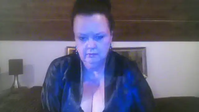 TiffanyMature online show from September 20, 2025, 8:14 pm