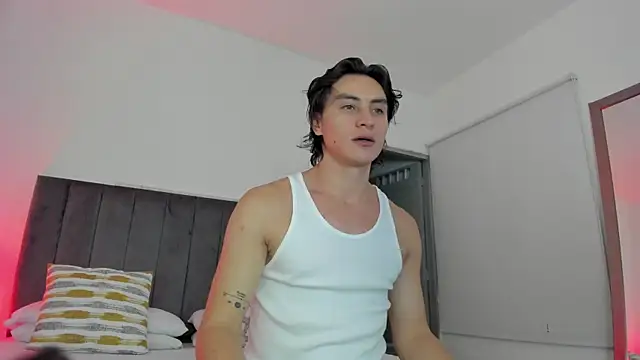 Snapshot of AlexanderHall chatting on September 30, 2025, 1:22 am AlexanderHall online show from September 30, 2025, 1:22 am