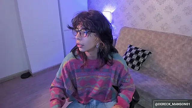 Snapshot of Dereck_Manson chatting on October 11, 2025, 11:33 am Dereck Manson online show from October 11, 2025, 11:33 am