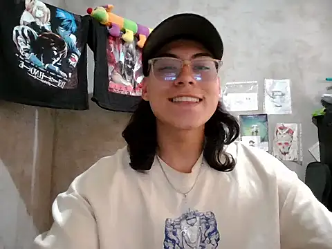 dirty model online show from May 24, 2026, 4:29 pm