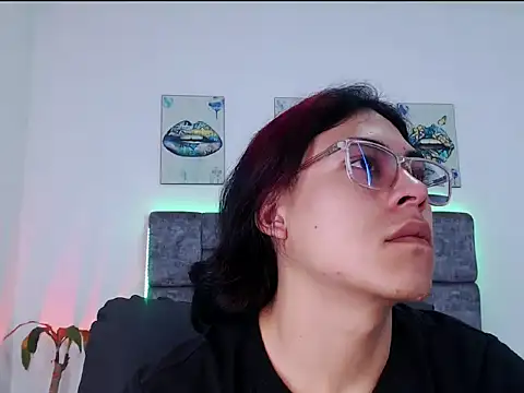 dirty model online show from January 17, 2026, 3:26 pm