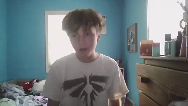 Liam axel35 online show from September 28, 2025, 4:14 pm