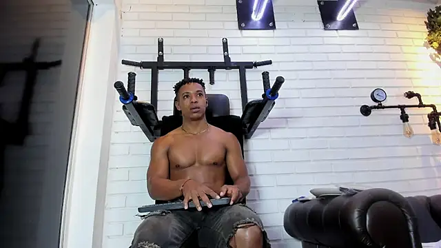 Snapshot of ItaloMoore chatting on February 1, 2026, 11:30 am ItaloMoore online show from February 1, 2026, 11:30 am