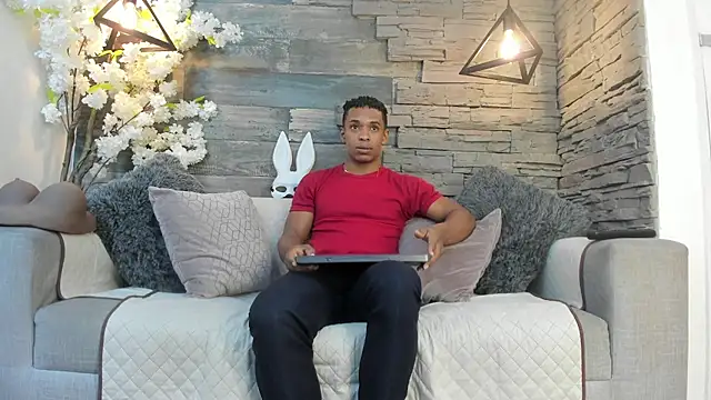 Snapshot of ItaloMoore chatting on October 12, 2025, 12:06 pm ItaloMoore online show from October 12, 2025, 12:06 pm