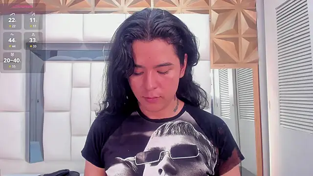 Angel Dustt18 online show from September 12, 2025, 7:02 pm