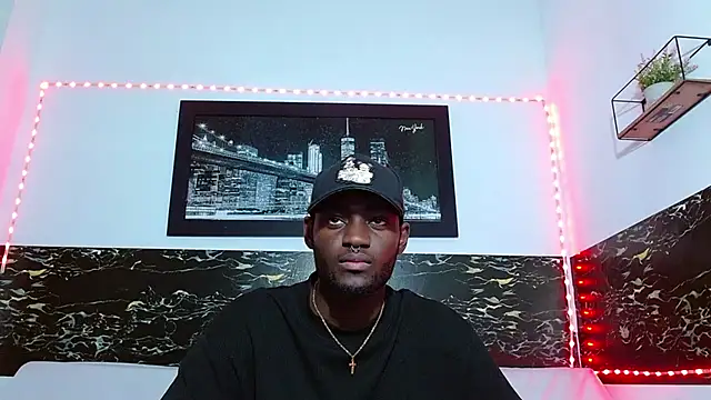 Snapshot of eebony_stallion chatting on September 25, 2025, 3:45 am eebony stallion online show from September 25, 2025, 3:45 am